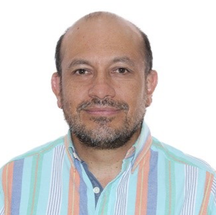 Manuel Ram&iacute;rez-Zea